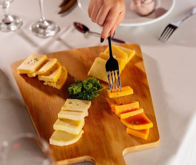 Summit Hotel Tacloban