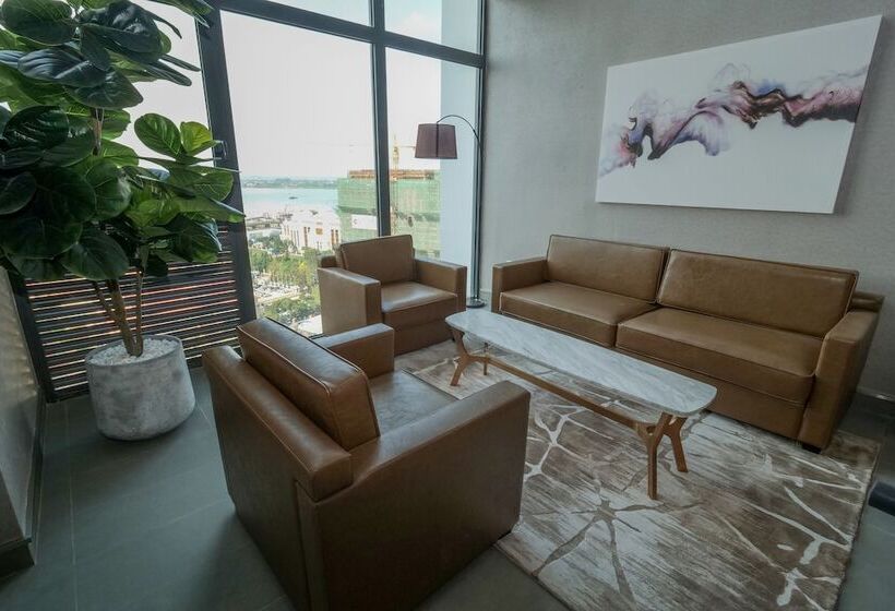 בית מלון כפרי The Bridge Club