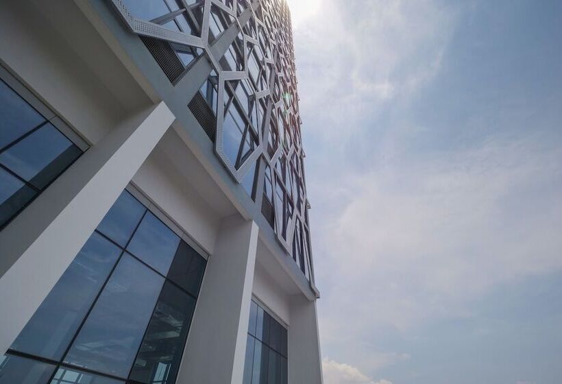 בית מלון כפרי The Bridge Club