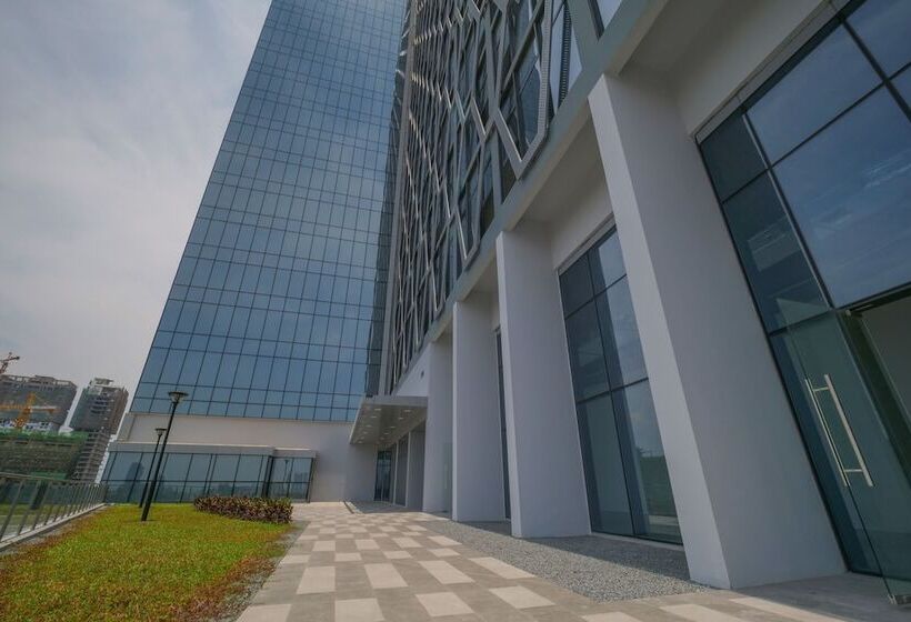 בית מלון כפרי The Bridge Club