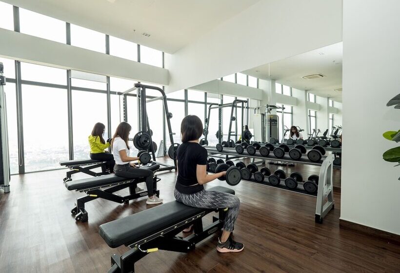 בית מלון כפרי The Bridge Club