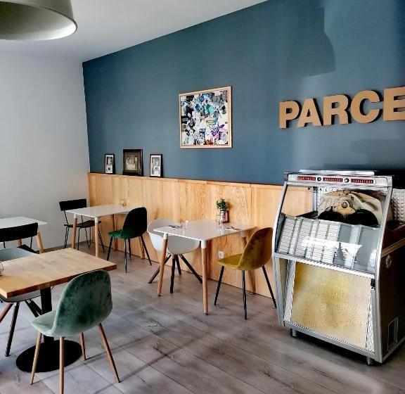 The Parcels Hotel   Adults Only