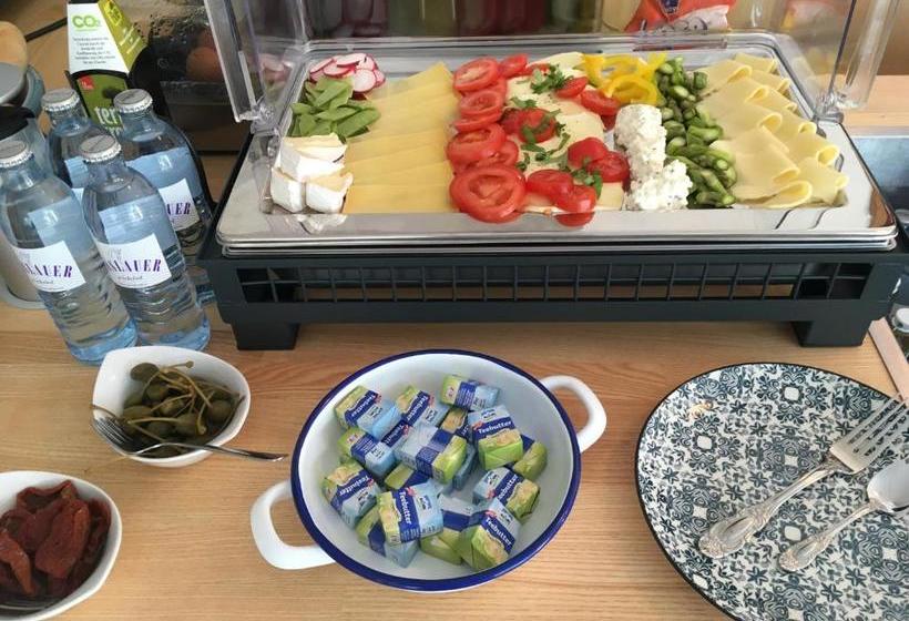 The Parcels Hotel   Adults Only