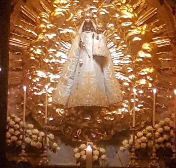 Thisha Hotel & Restaurant