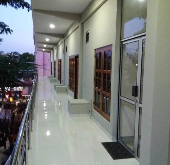 Thisha Hotel & Restaurant