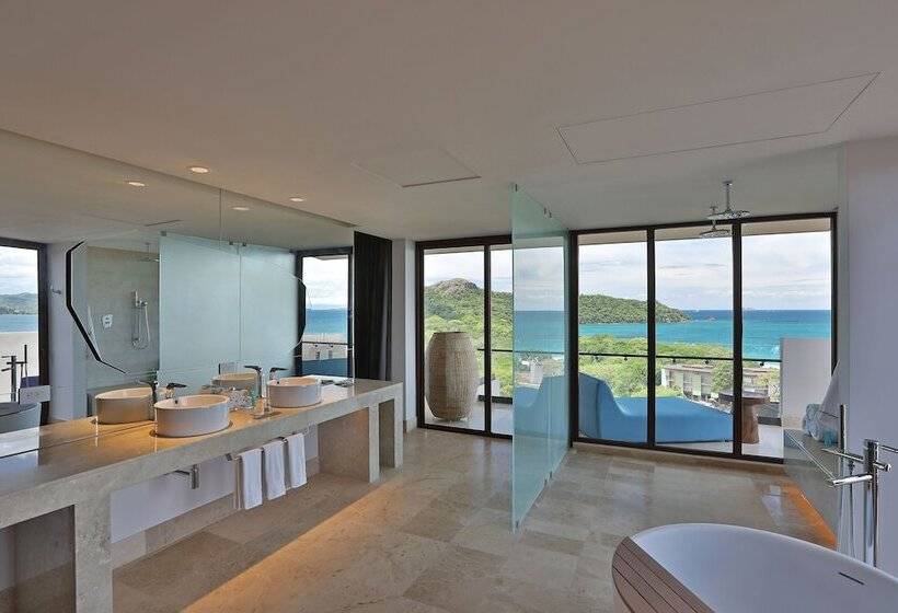 W Costa Rica Resort Playa Conchal