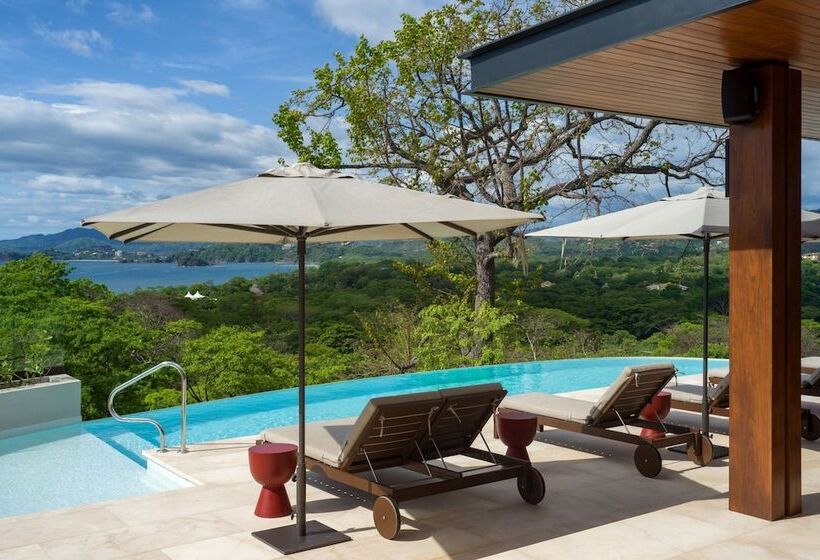 W Costa Rica Resort Playa Conchal