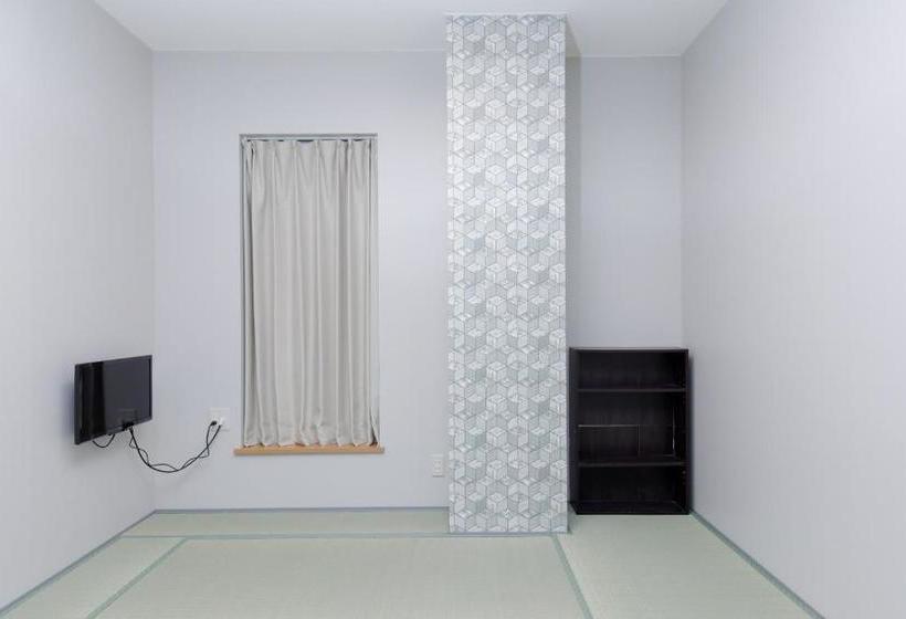 Iyasu Hostel Higashikawa