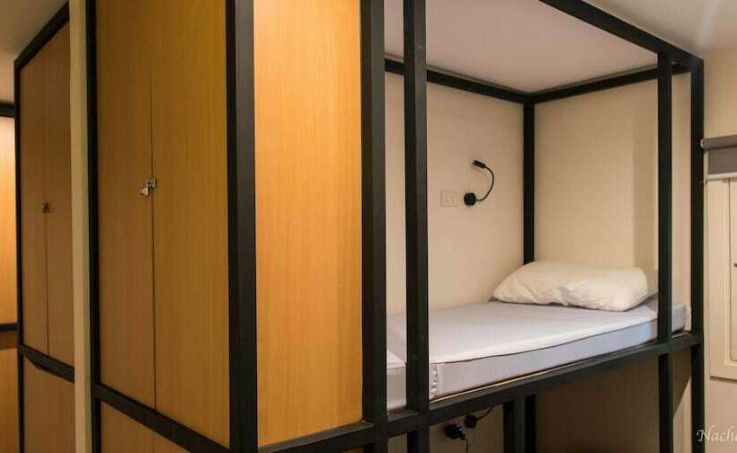 Kame House Backpackers   Hostel   Adults Only