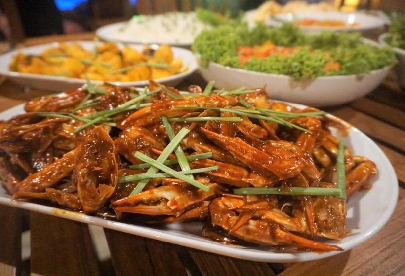 Kitelantis Hotel And Resort