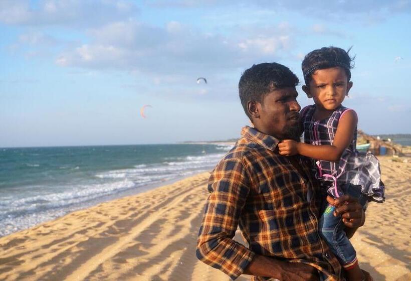 Kitelantis Hotel And Resort