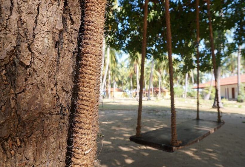 Kitelantis Hotel And Resort