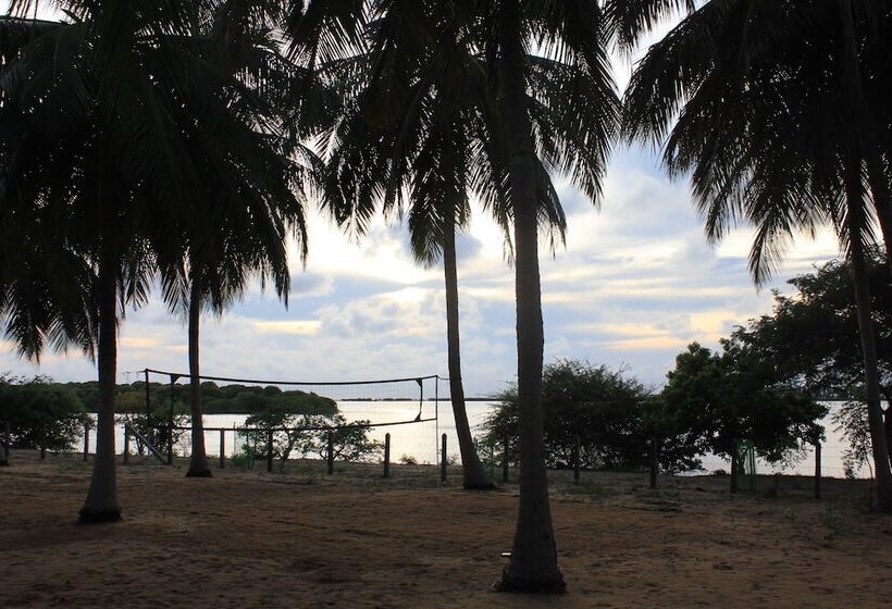 Kitelantis Hotel And Resort