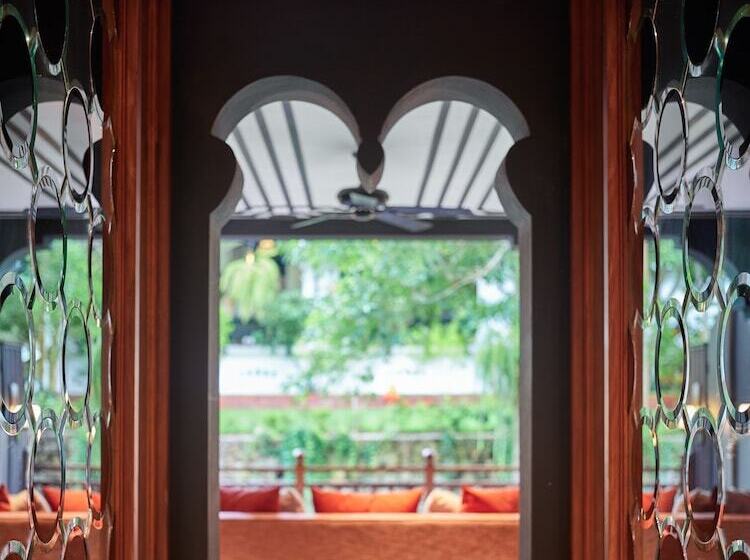 استراحتگاه Rosewood Luang Prabang