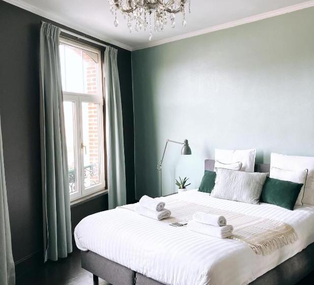 Bed and Breakfast Domus Portus