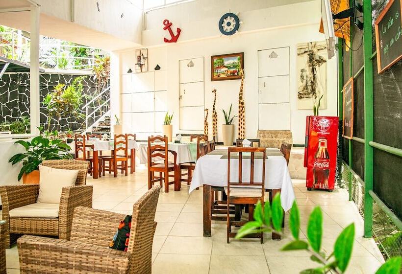 צימר Val Hotel Manuel Antonio