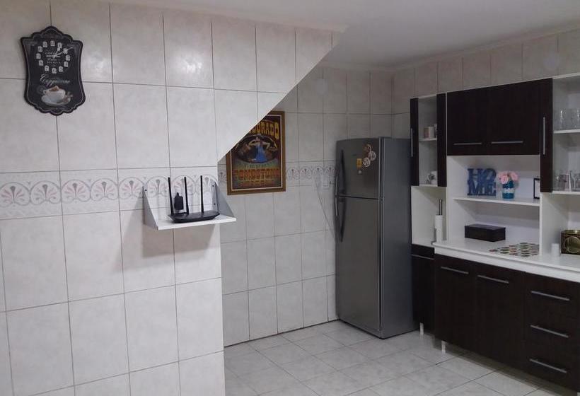 تختخواب و صبحانه Kalahat