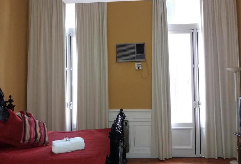 تختخواب و صبحانه Kalahat