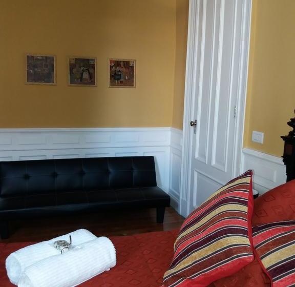 تختخواب و صبحانه Kalahat