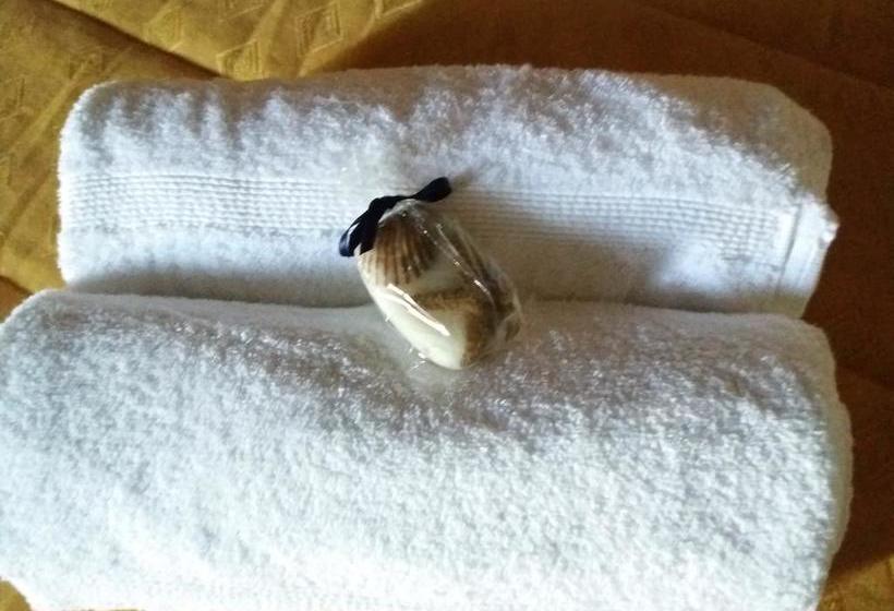 تختخواب و صبحانه Kalahat