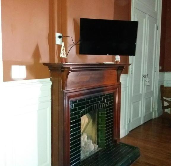 تختخواب و صبحانه Kalahat