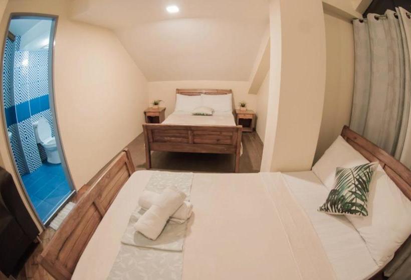 تختخواب و صبحانه The Half House By Elmar Cabin