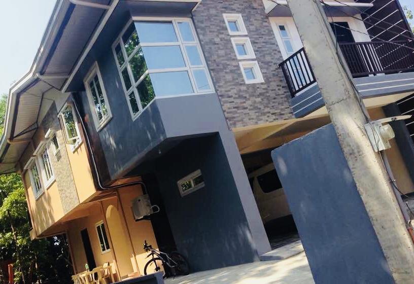 مبيت وإفطار Zedekiah Transient House
