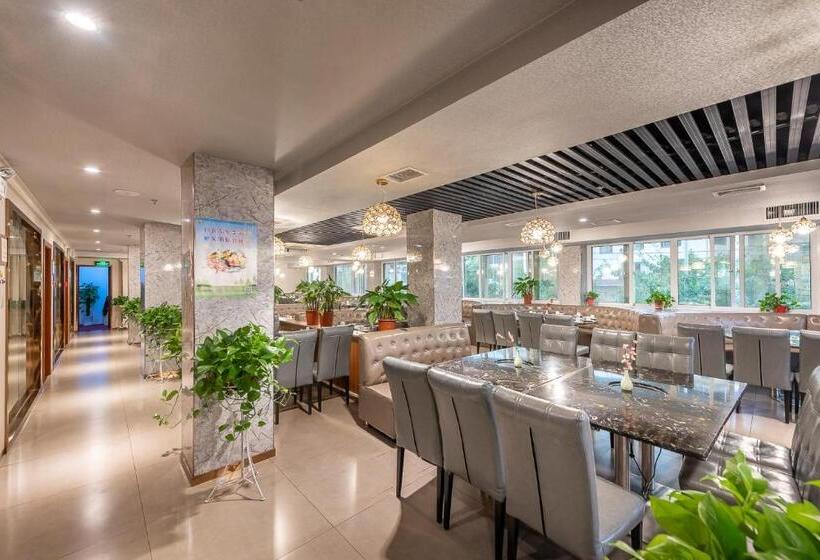 Days Hotel Yishun Guilin