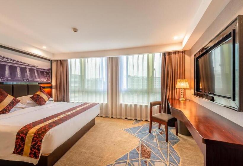 Days Hotel Yishun Guilin