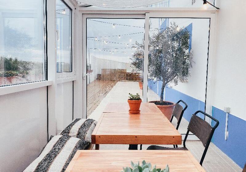 여관 Selina Peniche