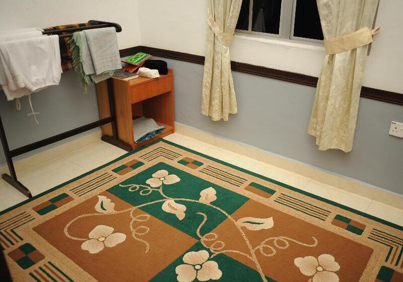 Anggerik Impian Hotel  Best For Travellers At Kuala Berang