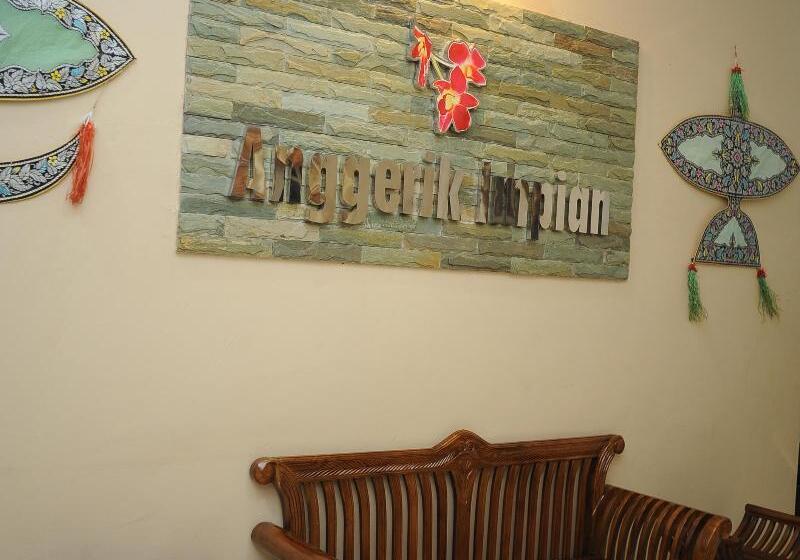 Anggerik Impian Hotel  Best For Travellers At Kuala Berang