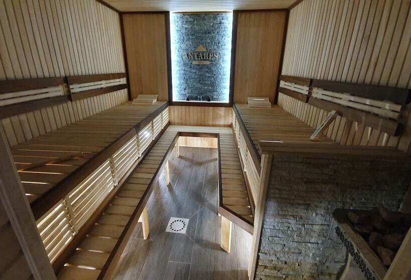 هتل Antares Apart