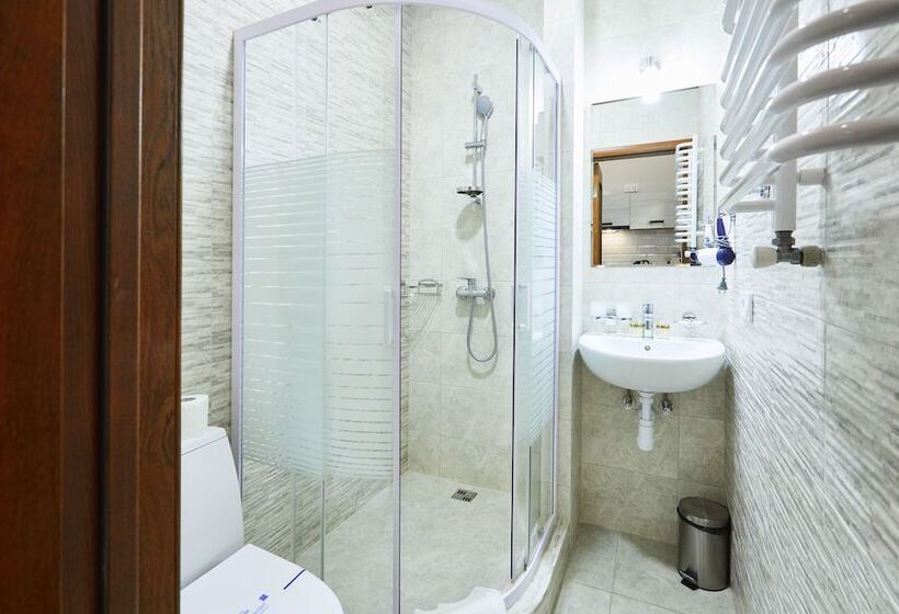 هتل Antares Apart