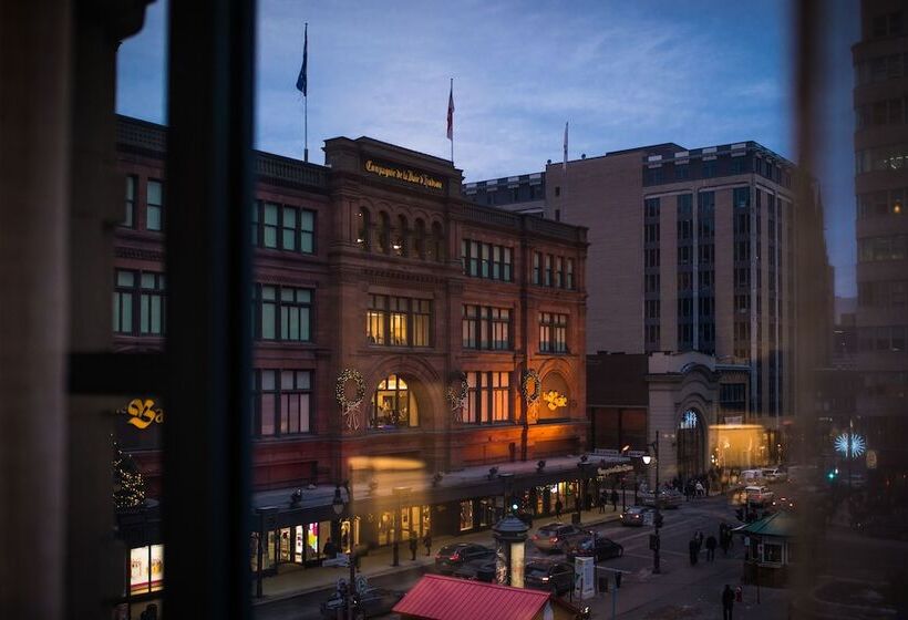 Отель Birks Montreal