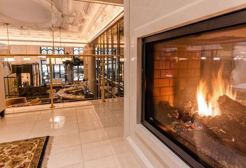 Отель Birks Montreal