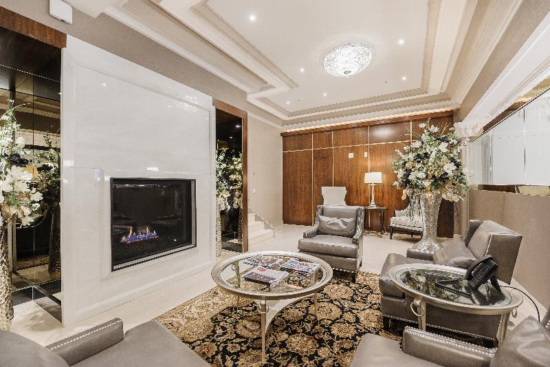 Отель Birks Montreal