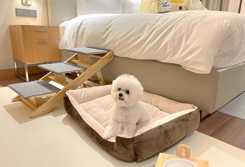 هتل Courtyard By Marriott Seoul Botanic Park