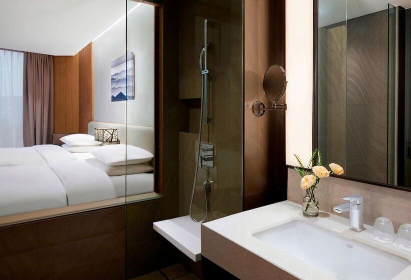 هتل Courtyard By Marriott Seoul Botanic Park