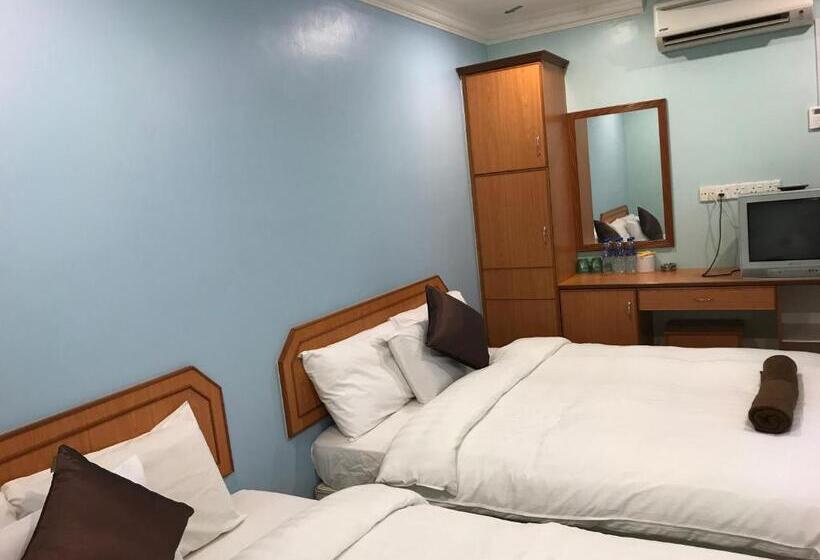 Отель Dan Restoran Seri Kangsar