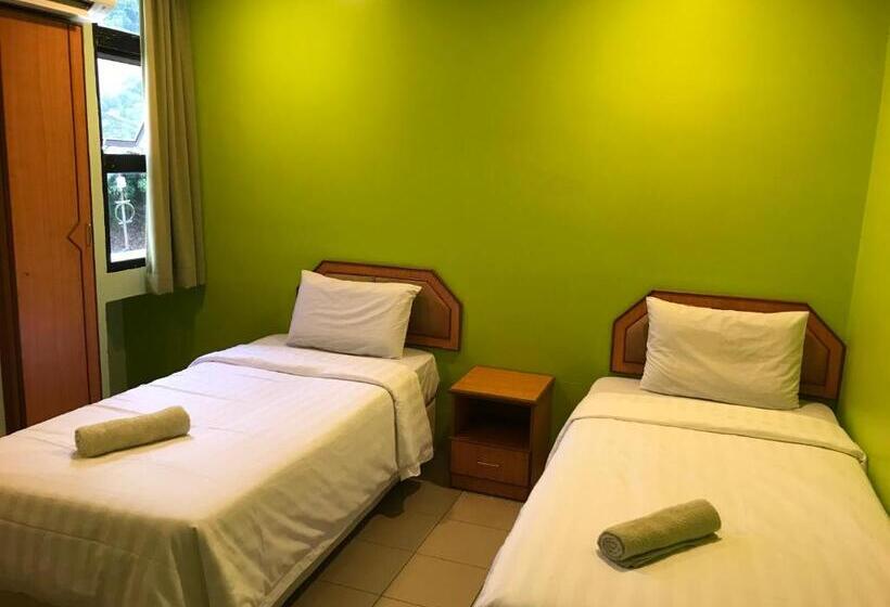 Отель Dan Restoran Seri Kangsar