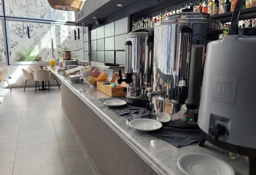 ホテル Days Inn & Suites By Wyndham La Plata