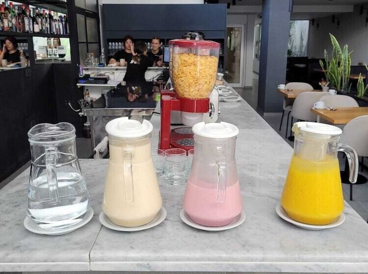 ホテル Days Inn & Suites By Wyndham La Plata