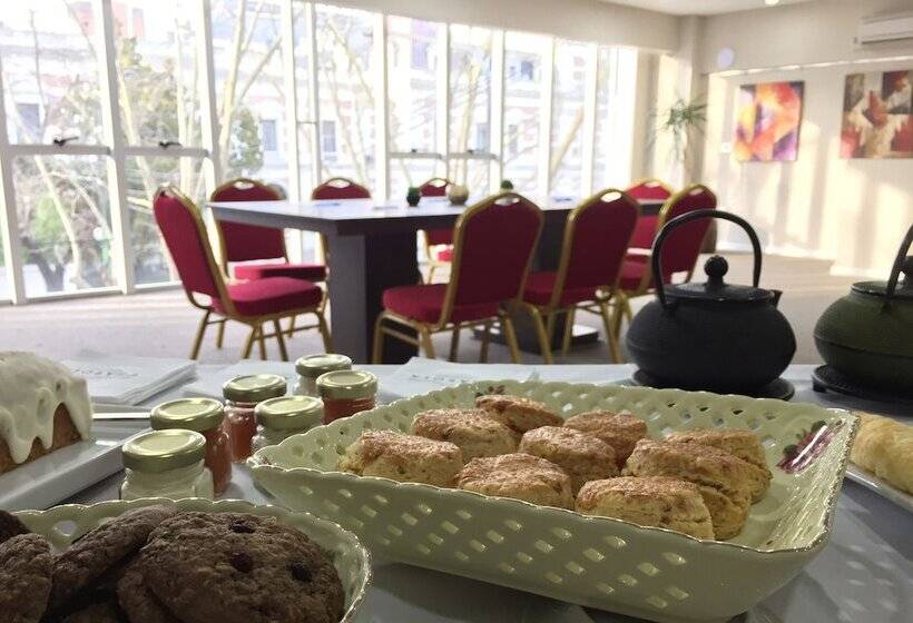 ホテル Days Inn & Suites By Wyndham La Plata