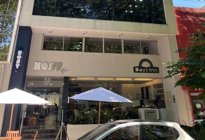 酒店 Days Inn & Suites By Wyndham La Plata