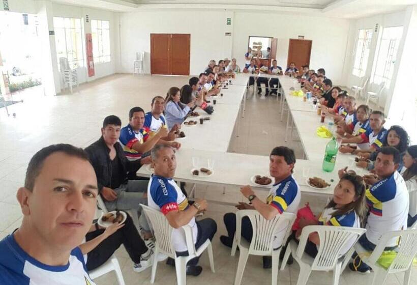 Отель El Juncal Ciara