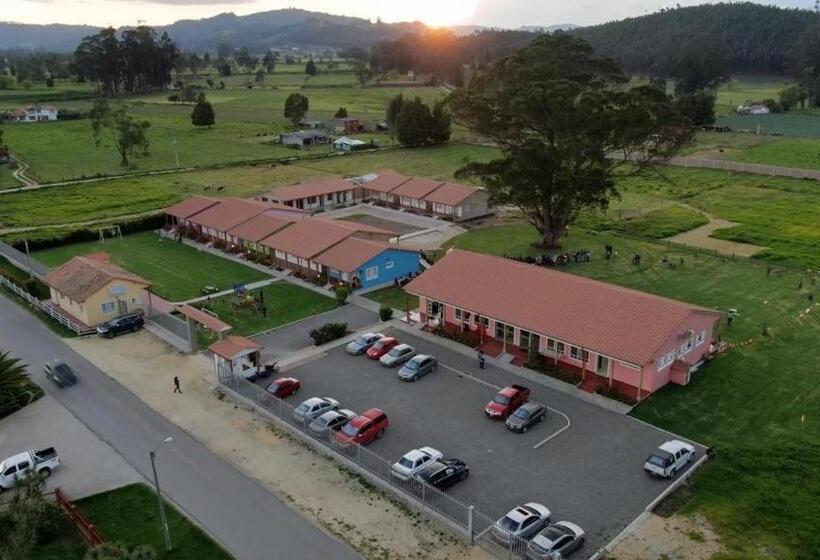 Отель El Juncal Ciara