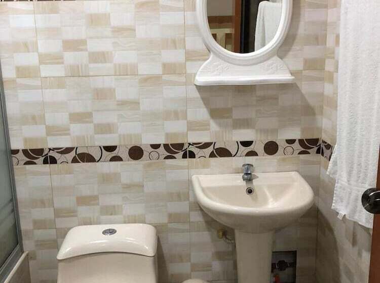 هتل El Monarca Suite