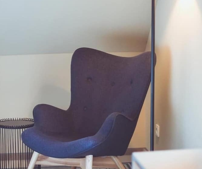 בית מלון כפרי Goldene Traube By Neugart