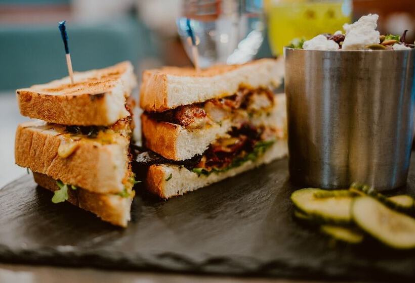 ホテル Hilton Garden Inn Fredericton